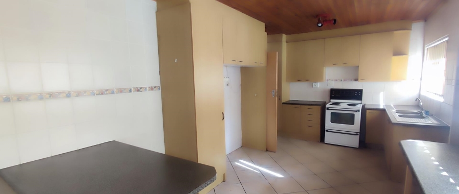 To Let 3 Bedroom Property for Rent in Parow Western Cape